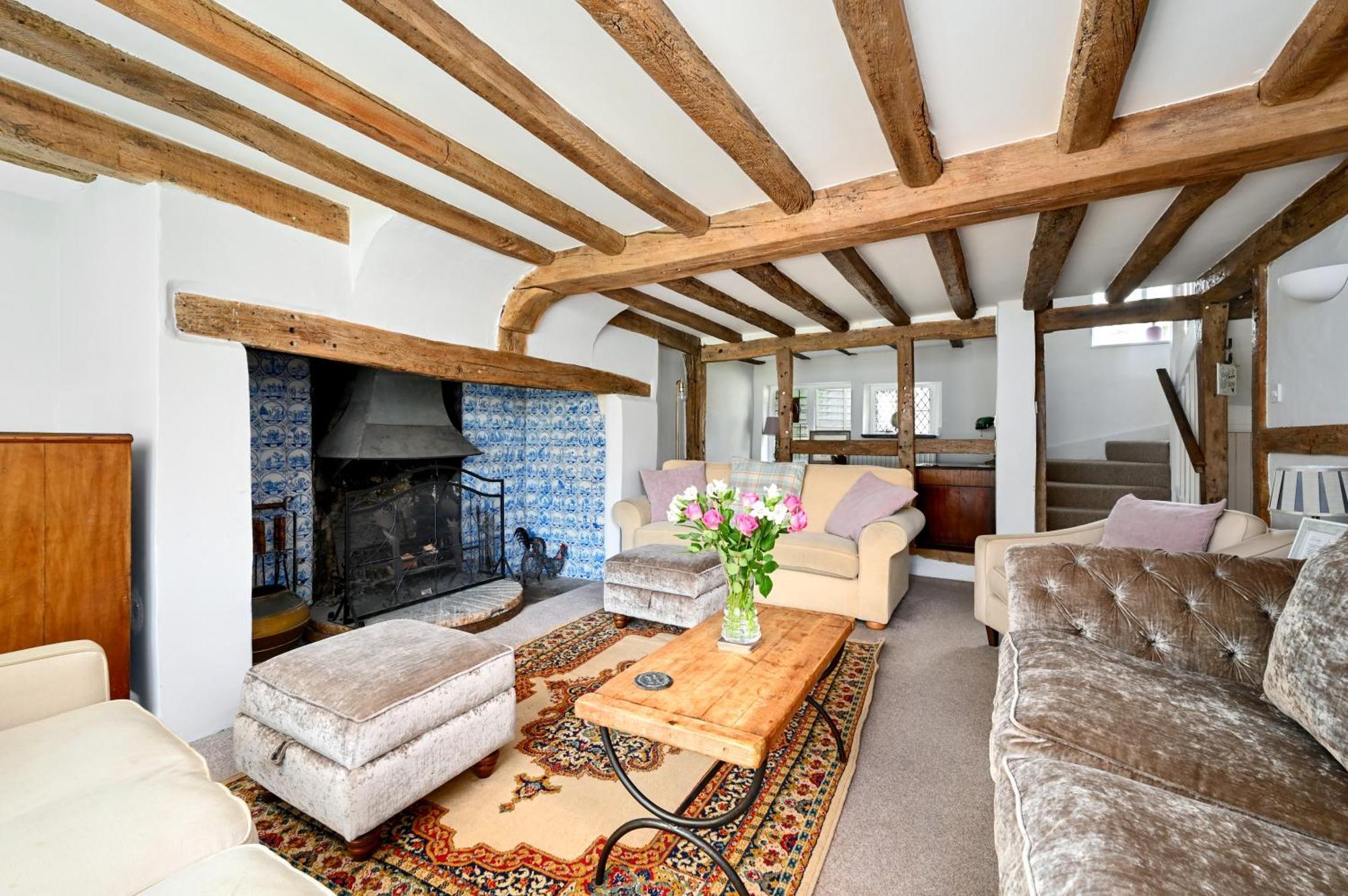 Walnut Tree House Villa Rustington Exterior photo