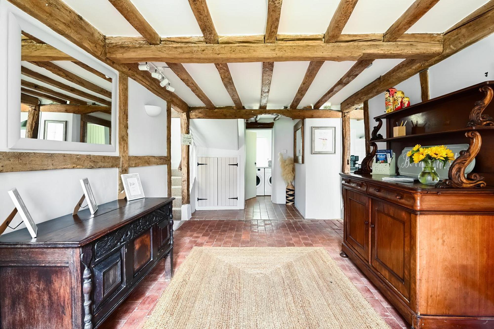 Walnut Tree House Villa Rustington Exterior photo